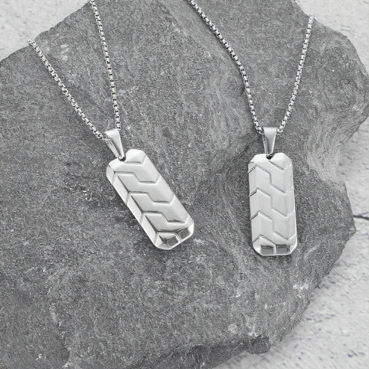 Vanguard Pendant